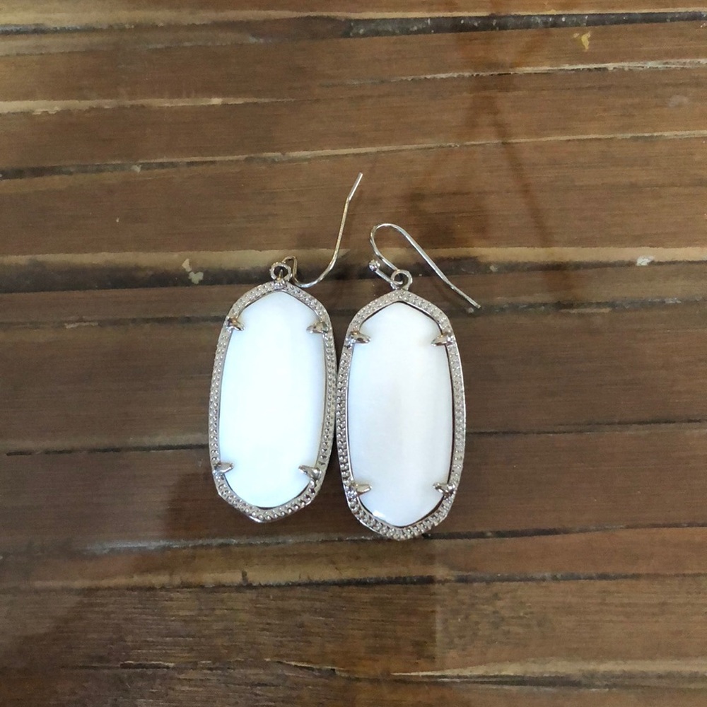 Kendra Scott Elle Earrings